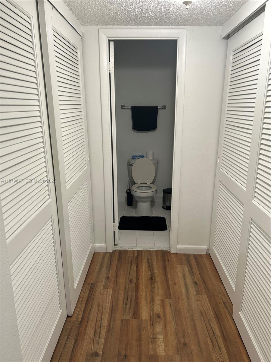 VENETIAN GARDENS AT COUNT - Residential