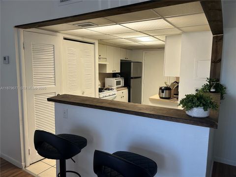 Photo of 17901 NW 68th Ave #R209, Hialeah, FL 33015 (MLS # A11879677)