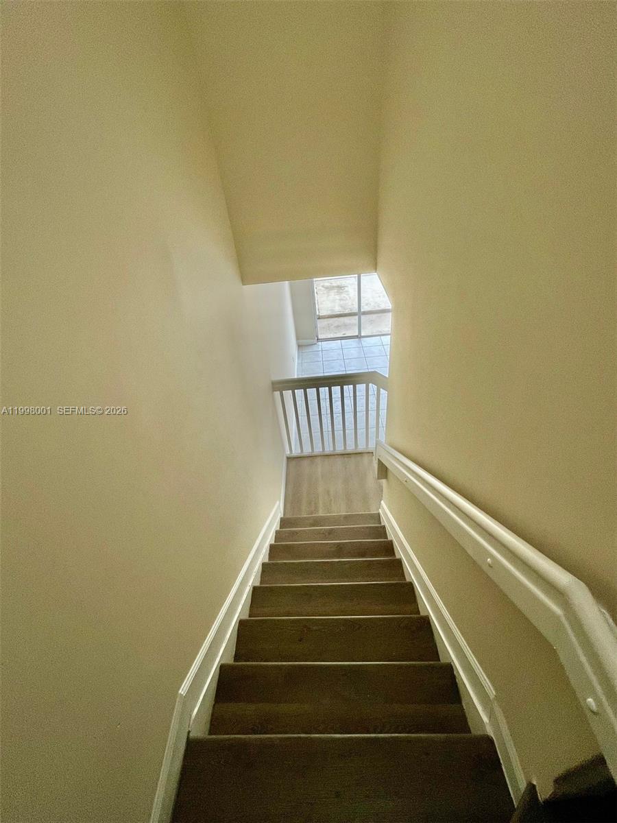 VILLAS DEL CAMPO SUB - Residential Lease