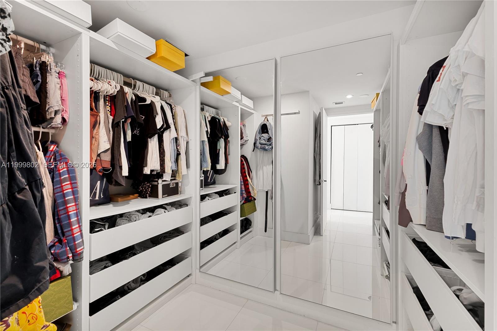 Harbour Island - Residential