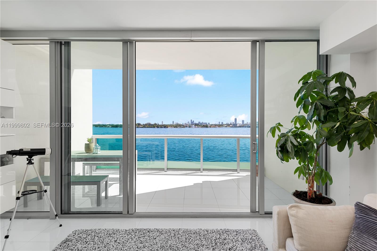 Harbour Island - Residential