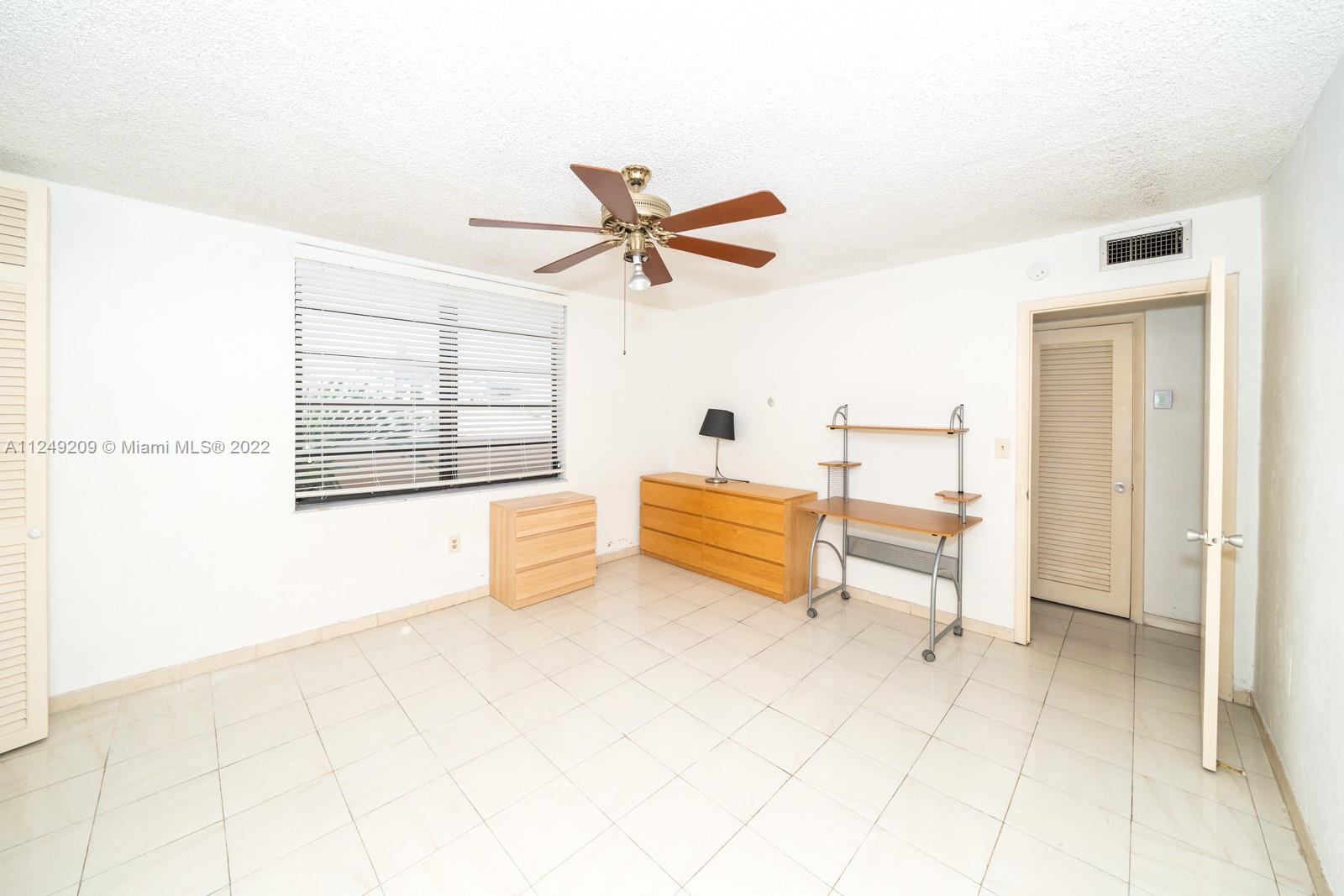 LEE MANOR CONDO - Residential