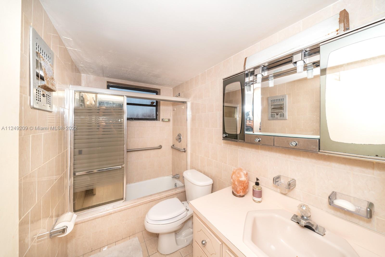 LEE MANOR CONDO - Residential