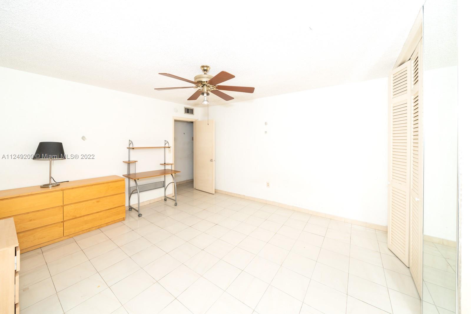 LEE MANOR CONDO - Residential