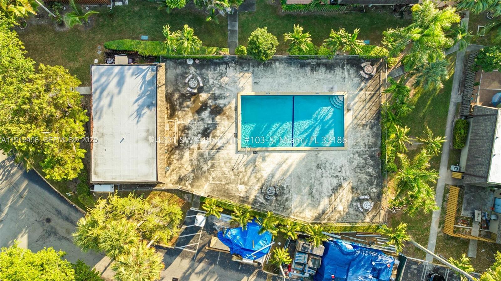 CAMELOT ONE CONDO - Residential