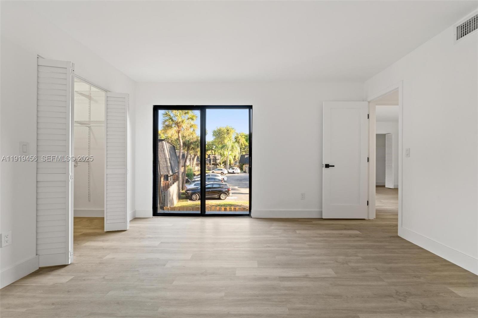 CAMELOT ONE CONDO - Residential