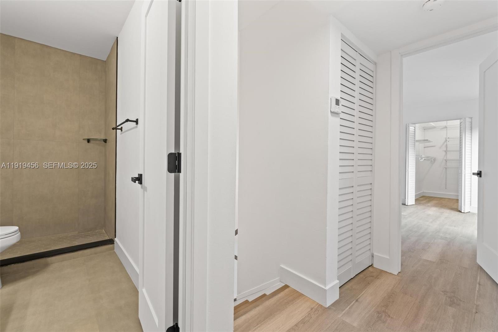 CAMELOT ONE CONDO - Residential