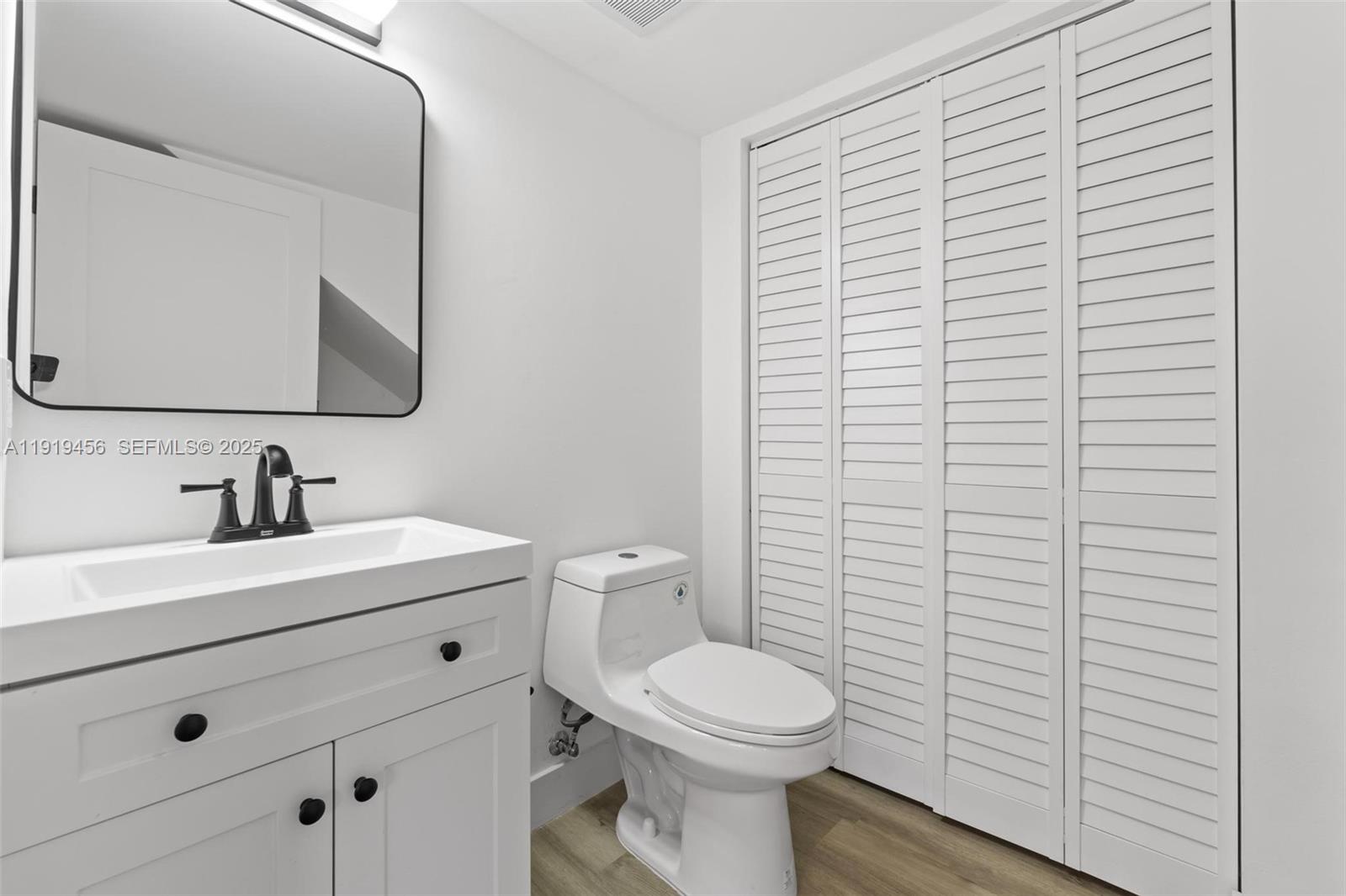 CAMELOT ONE CONDO - Residential