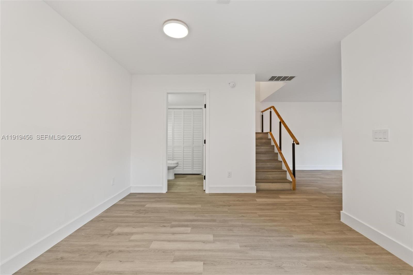 CAMELOT ONE CONDO - Residential