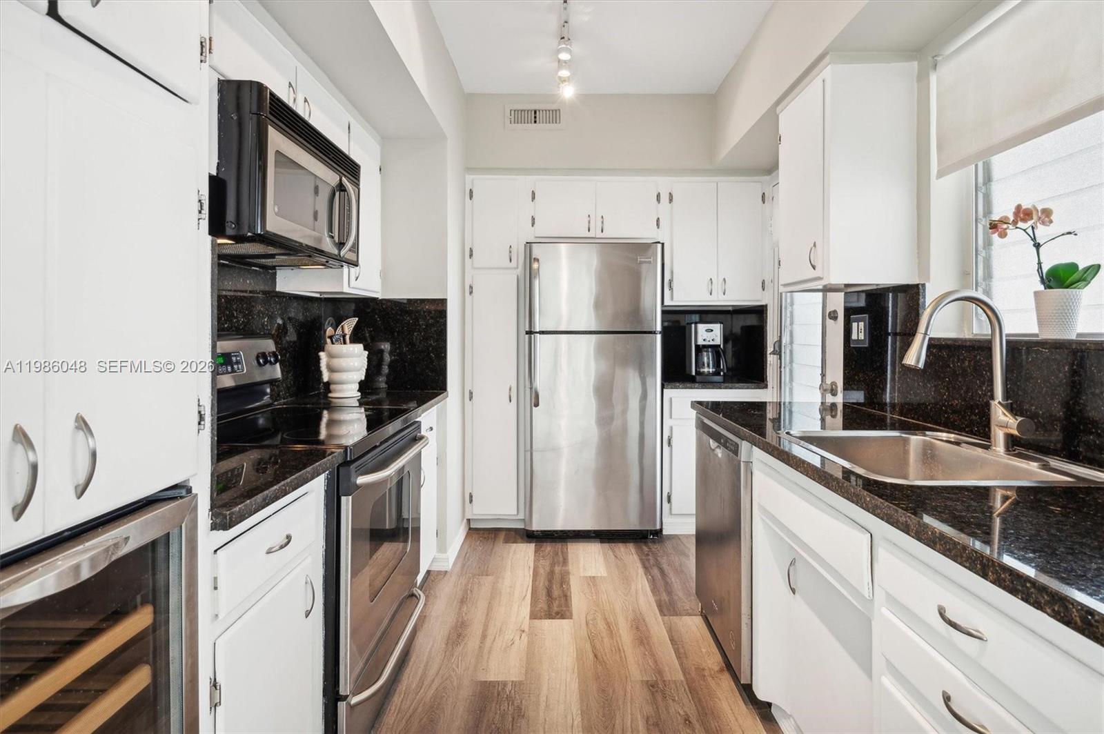 MEDITERRANEAN APARTMENTS - Residential Lease