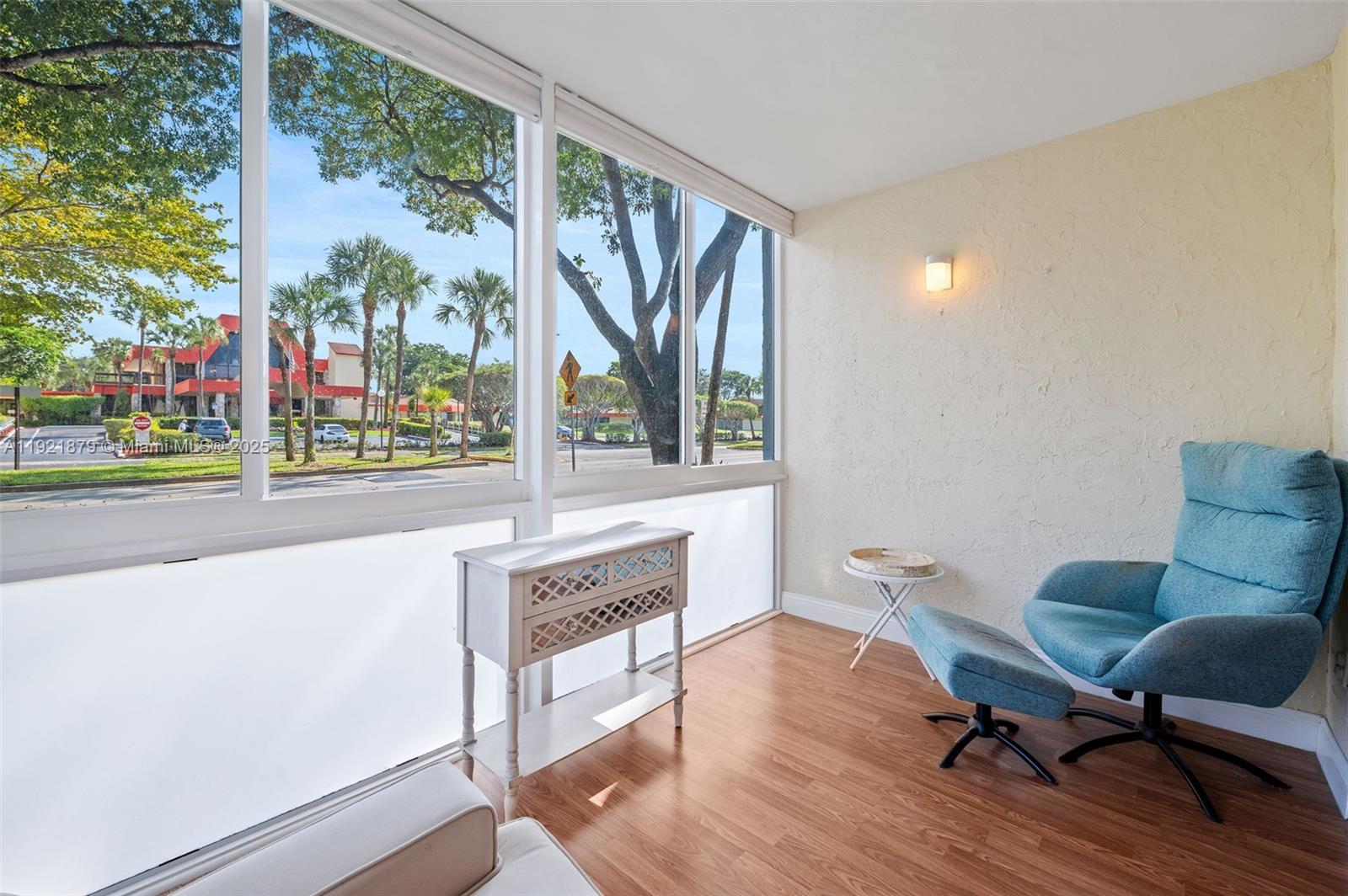 HOLIDAY SPRINGS VILLAGE 1 - Residential