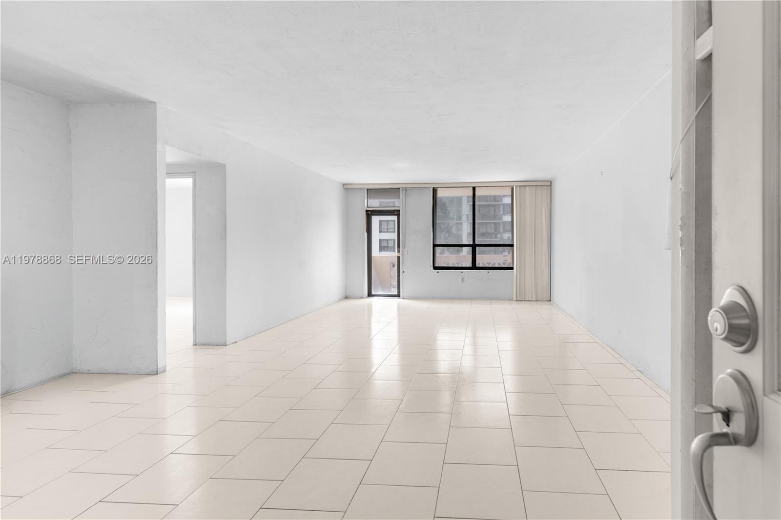 THE PLAZA OF BAL HARBOUR - Residential