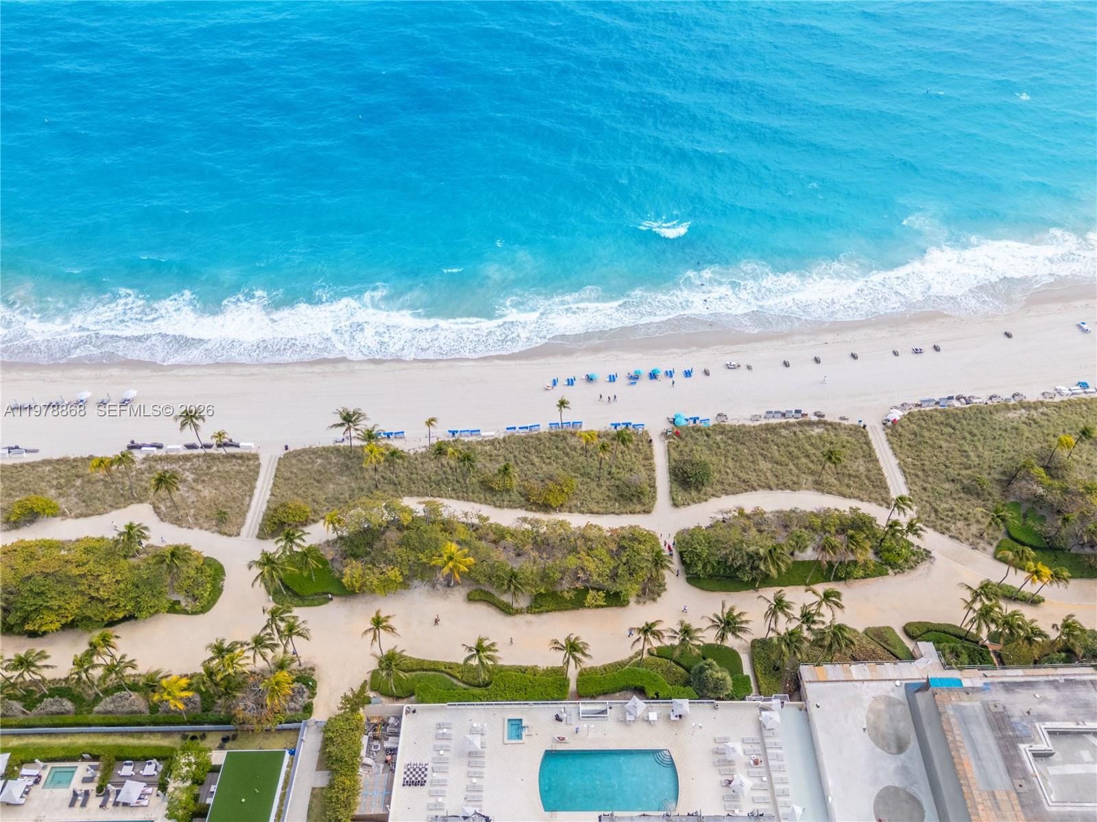 THE PLAZA OF BAL HARBOUR - Residential