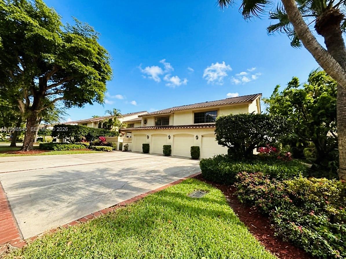 LA MIRADA AT BOCA POINTE - Residential