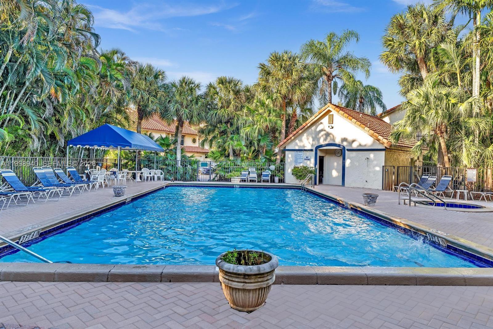 LA MIRADA AT BOCA POINTE - Residential