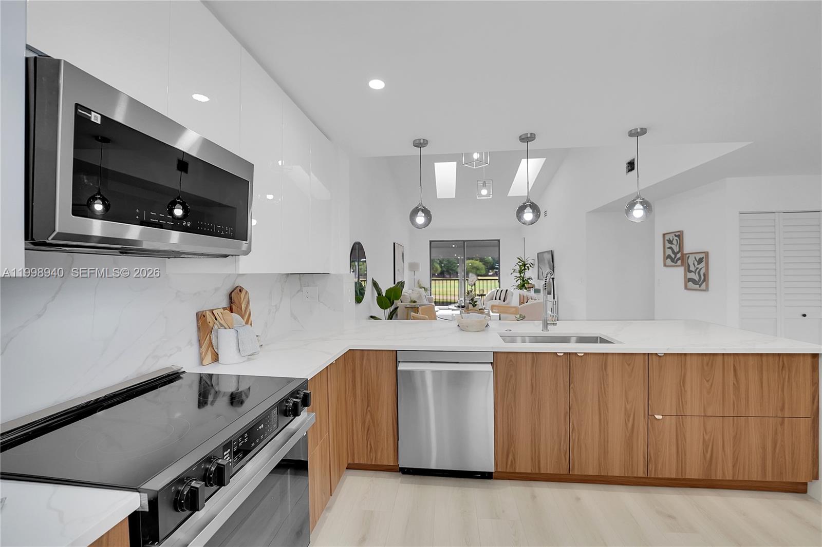 LA MIRADA AT BOCA POINTE - Residential