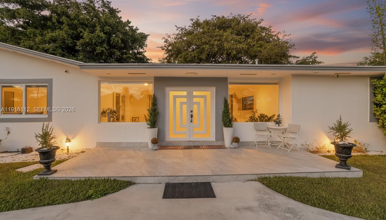 BURR ROAD ESTATES - Residential