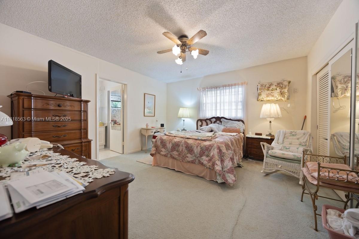 PARKER ESTATES - Residential