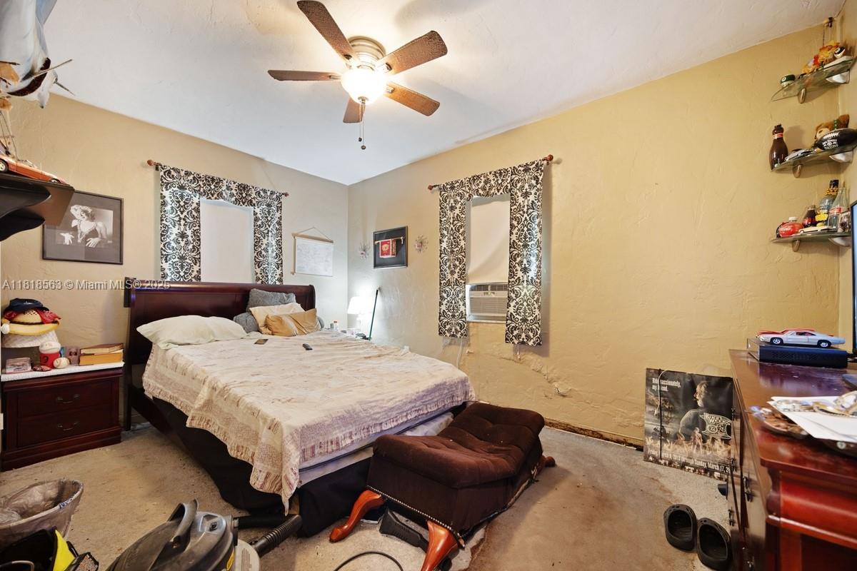 PARKER ESTATES - Residential