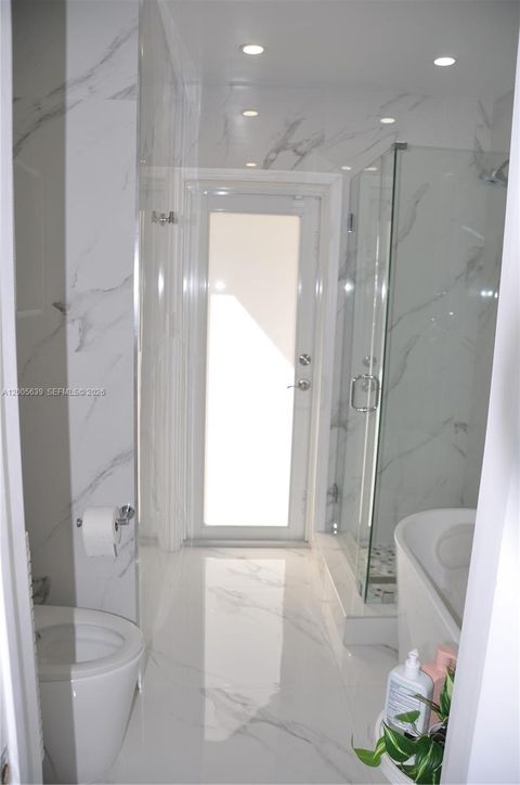 Tiny photo for 7400 SW 116th St, Pinecrest, FL 33156 (MLS # A12005639)