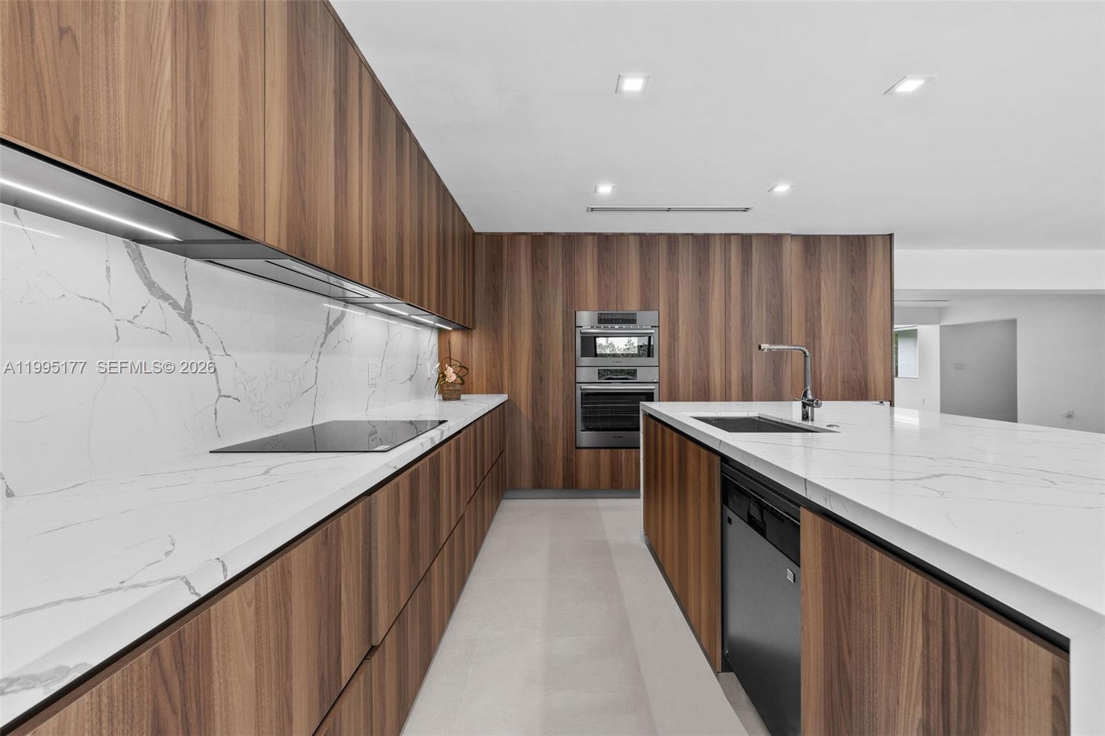 ALL PINE ESTATES - Residential