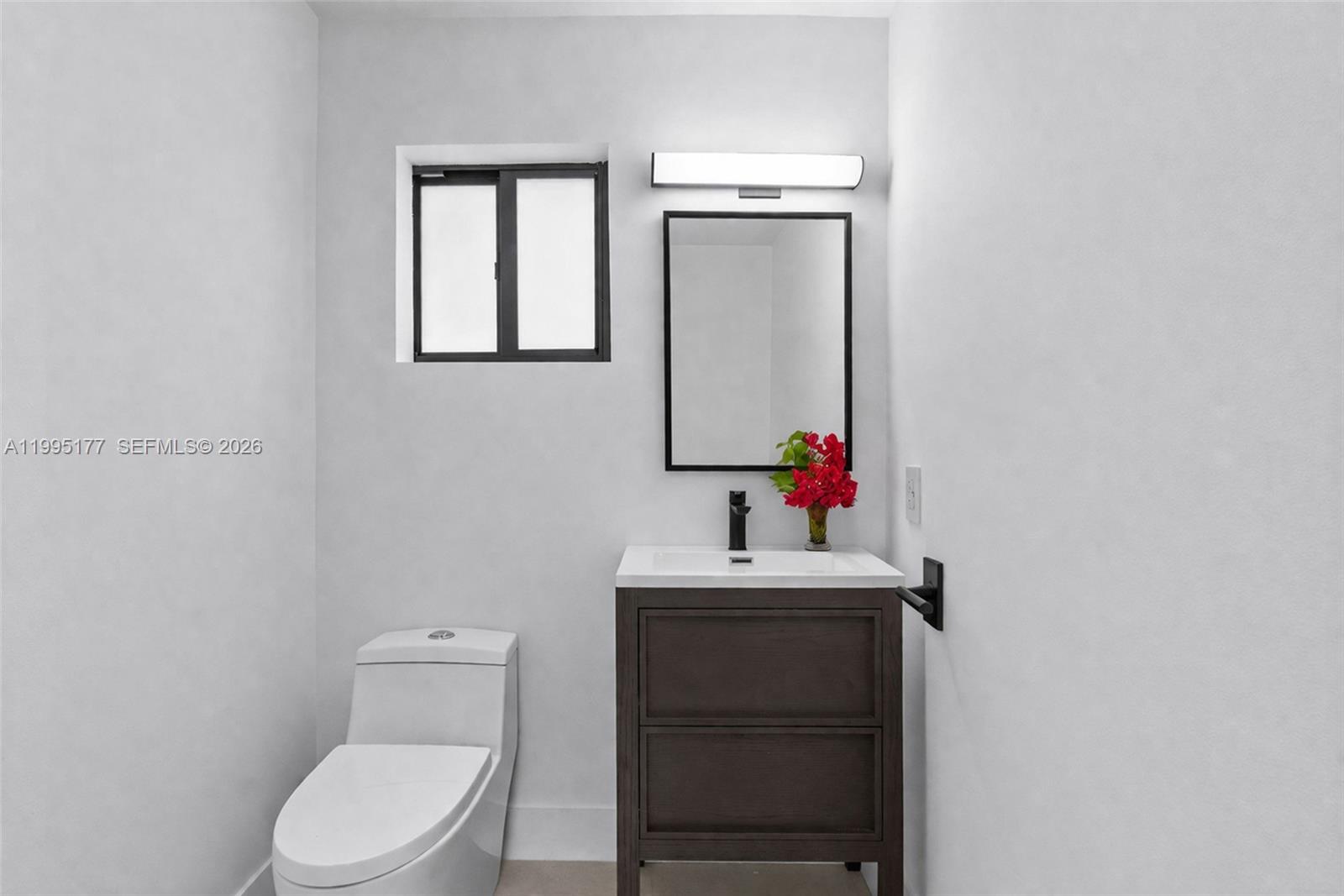 ALL PINE ESTATES - Residential