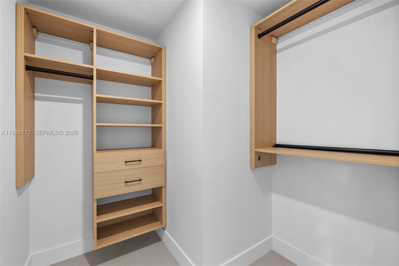 ALL PINE ESTATES - Residential