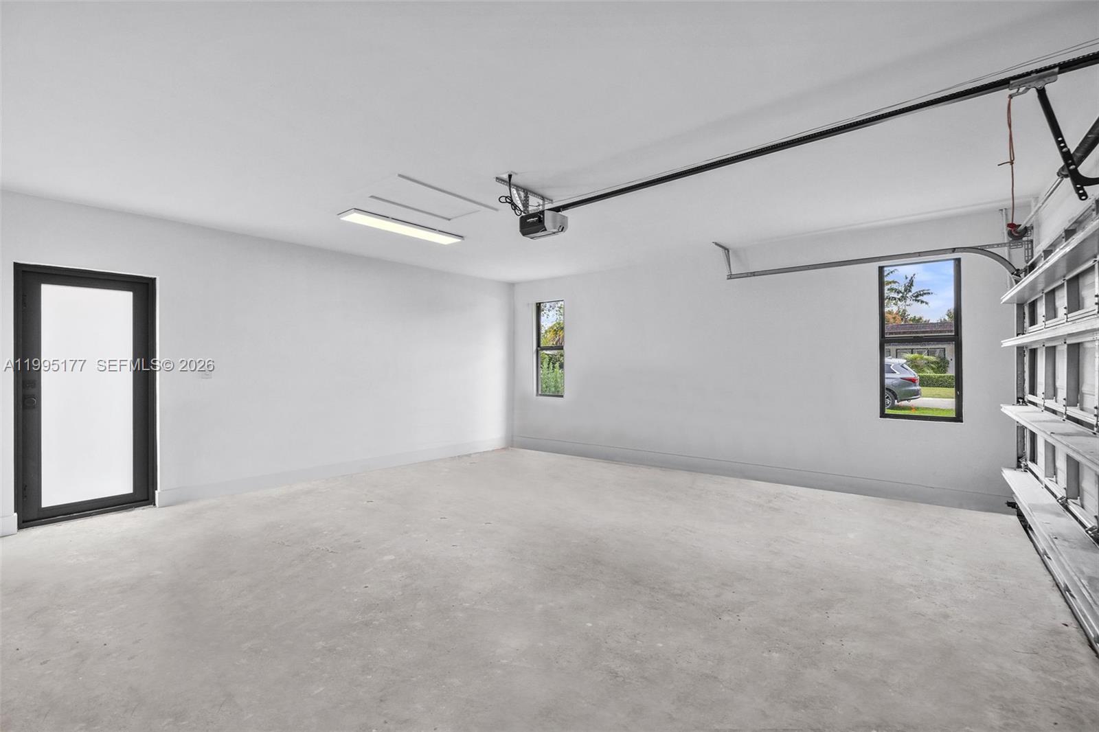 ALL PINE ESTATES - Residential