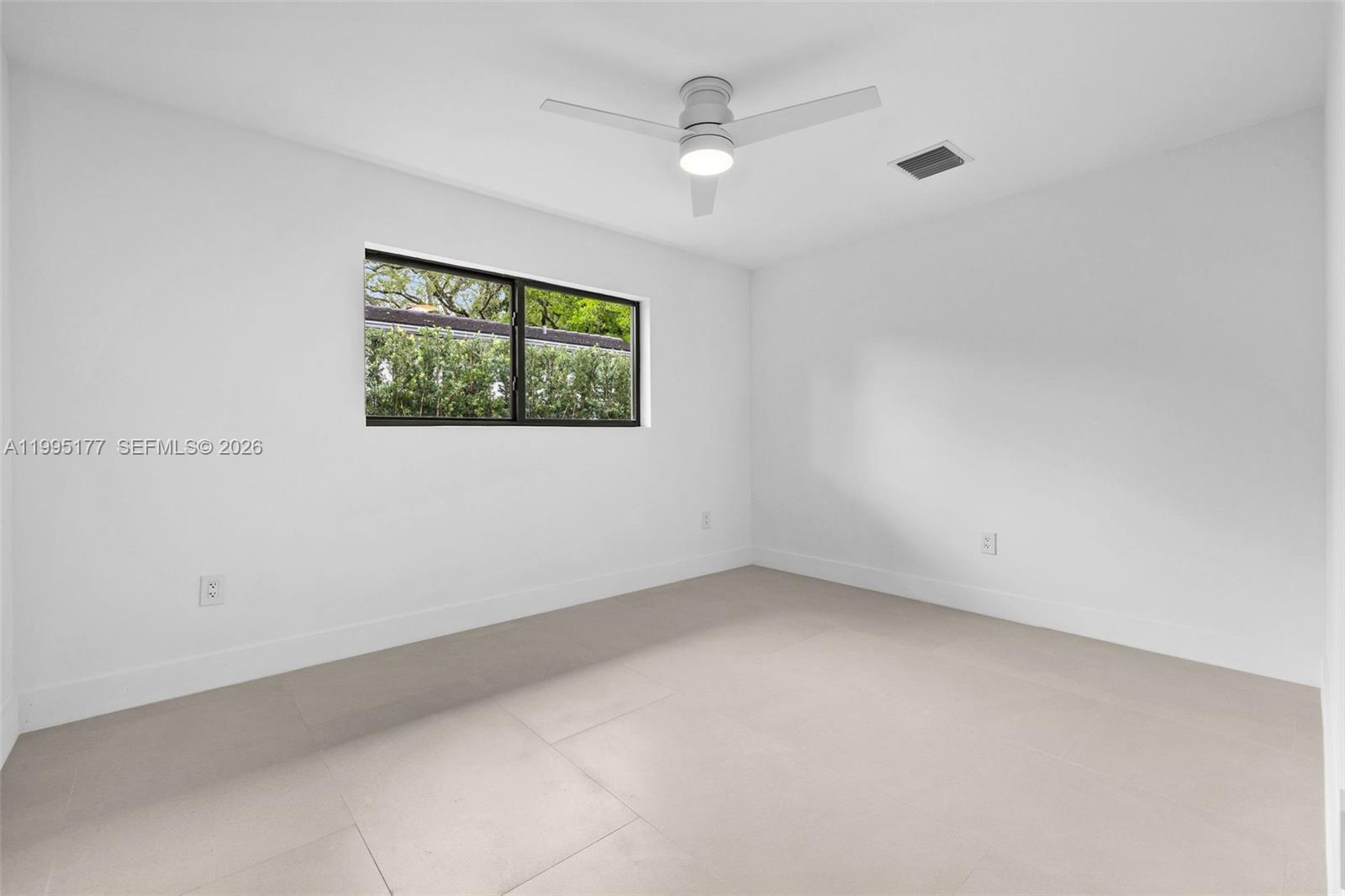 ALL PINE ESTATES - Residential