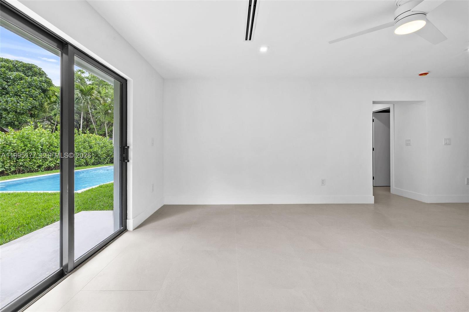 ALL PINE ESTATES - Residential