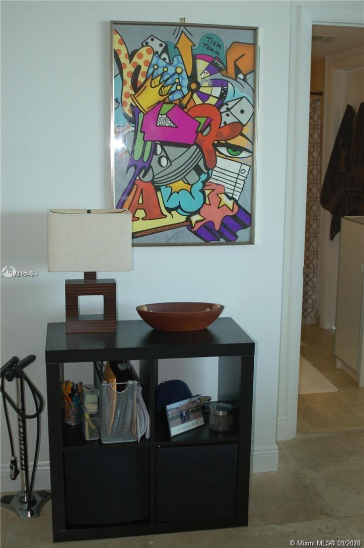 WIND CONDO - Residential Lease