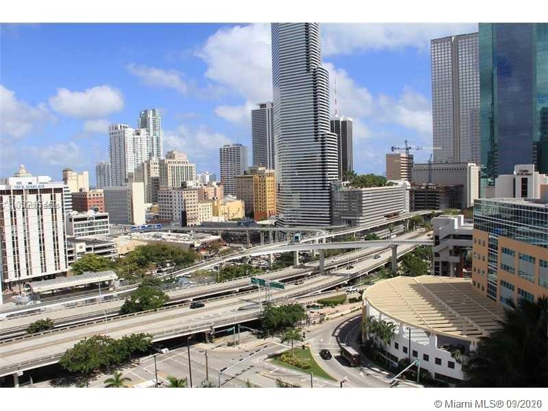 WIND CONDO - Residential Lease