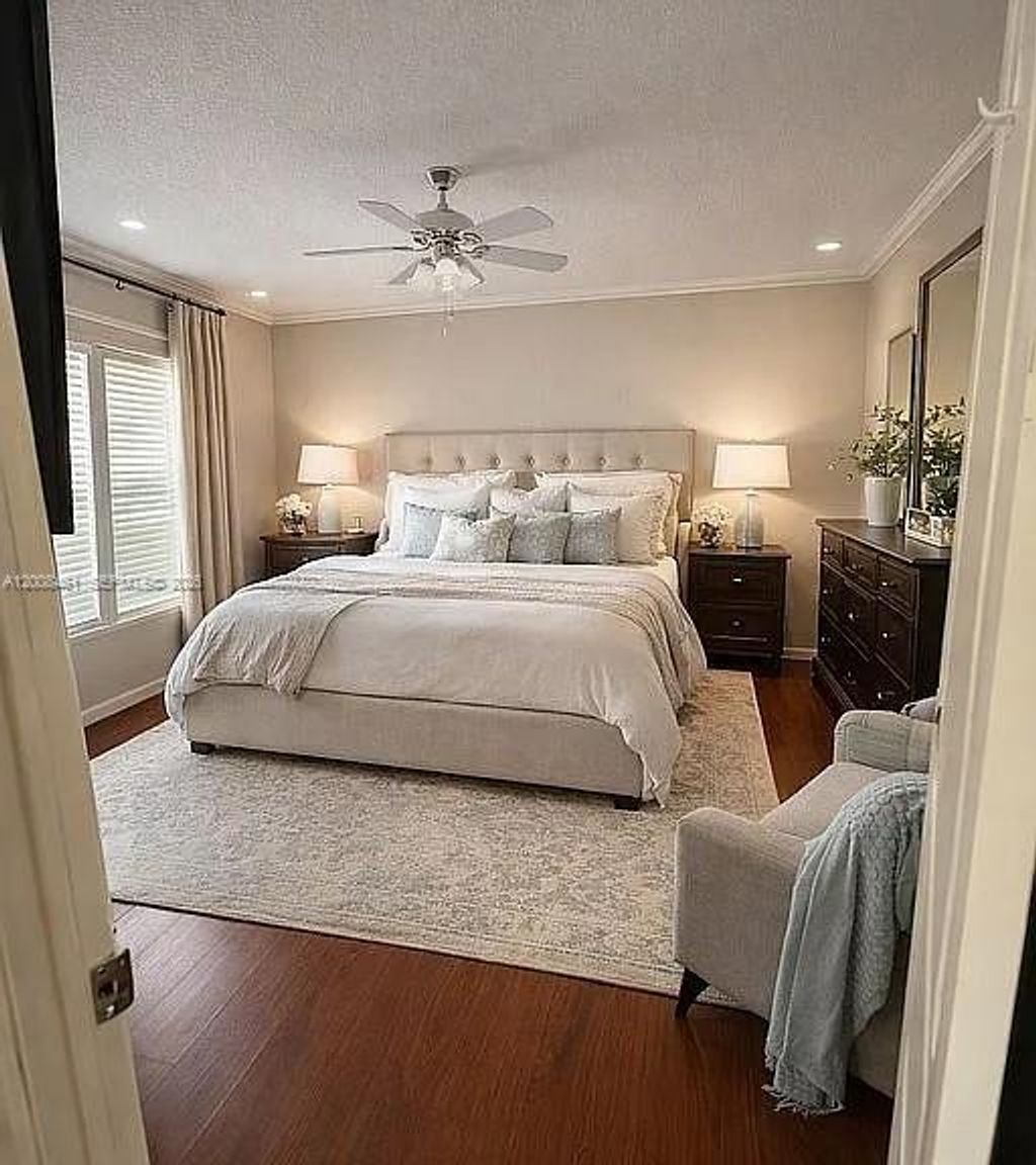 Photo of 390 NW 134th Ave, Plantation, FL 33325 (MLS # A12008461)