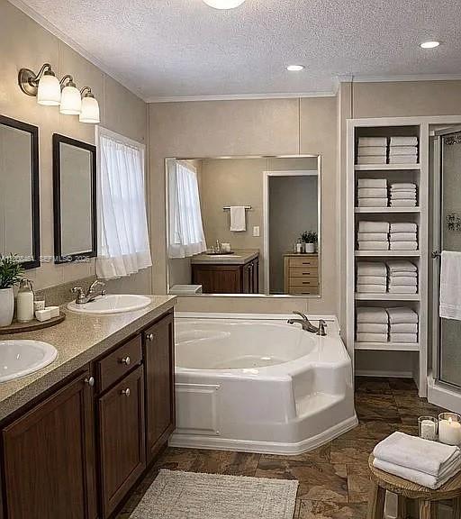 390 NW 134th Ave