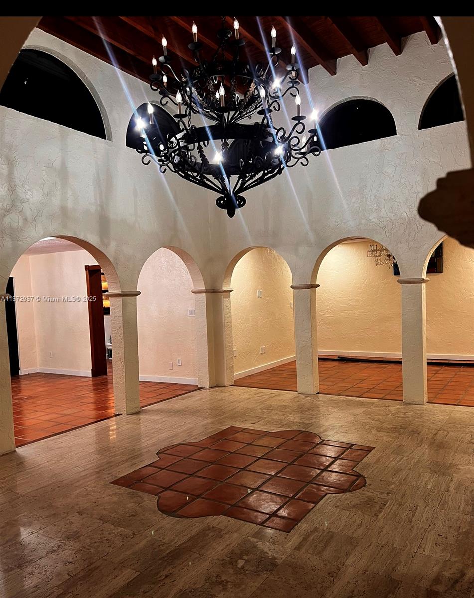 BLUE LAKE ESTATES - Residential Lease