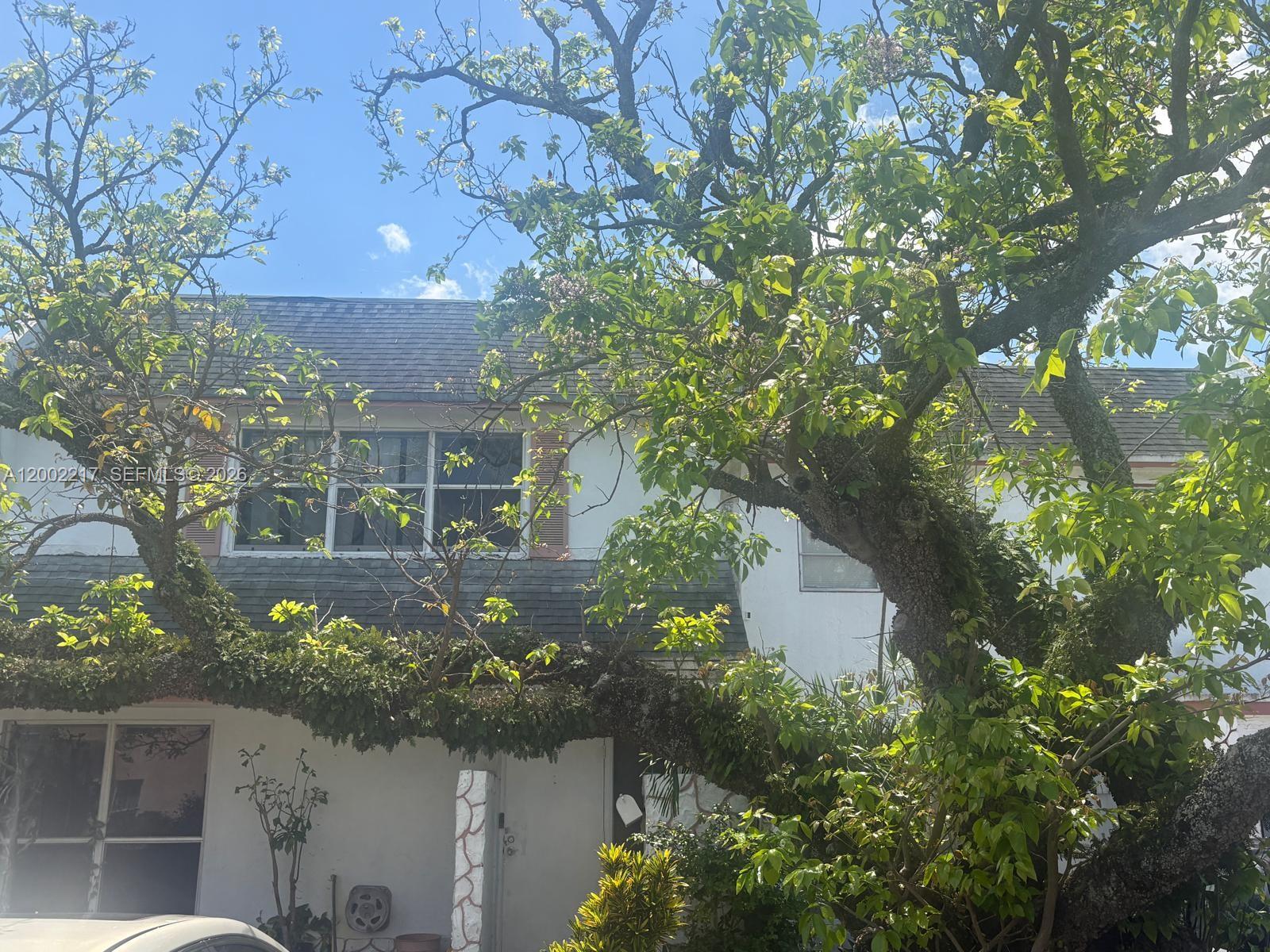 TAM O SHANTER VILLAS SEC - Residential