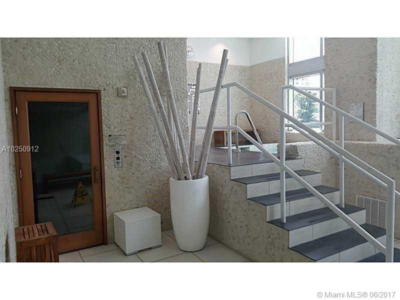 MINT CONDOMINIUM - Residential Lease