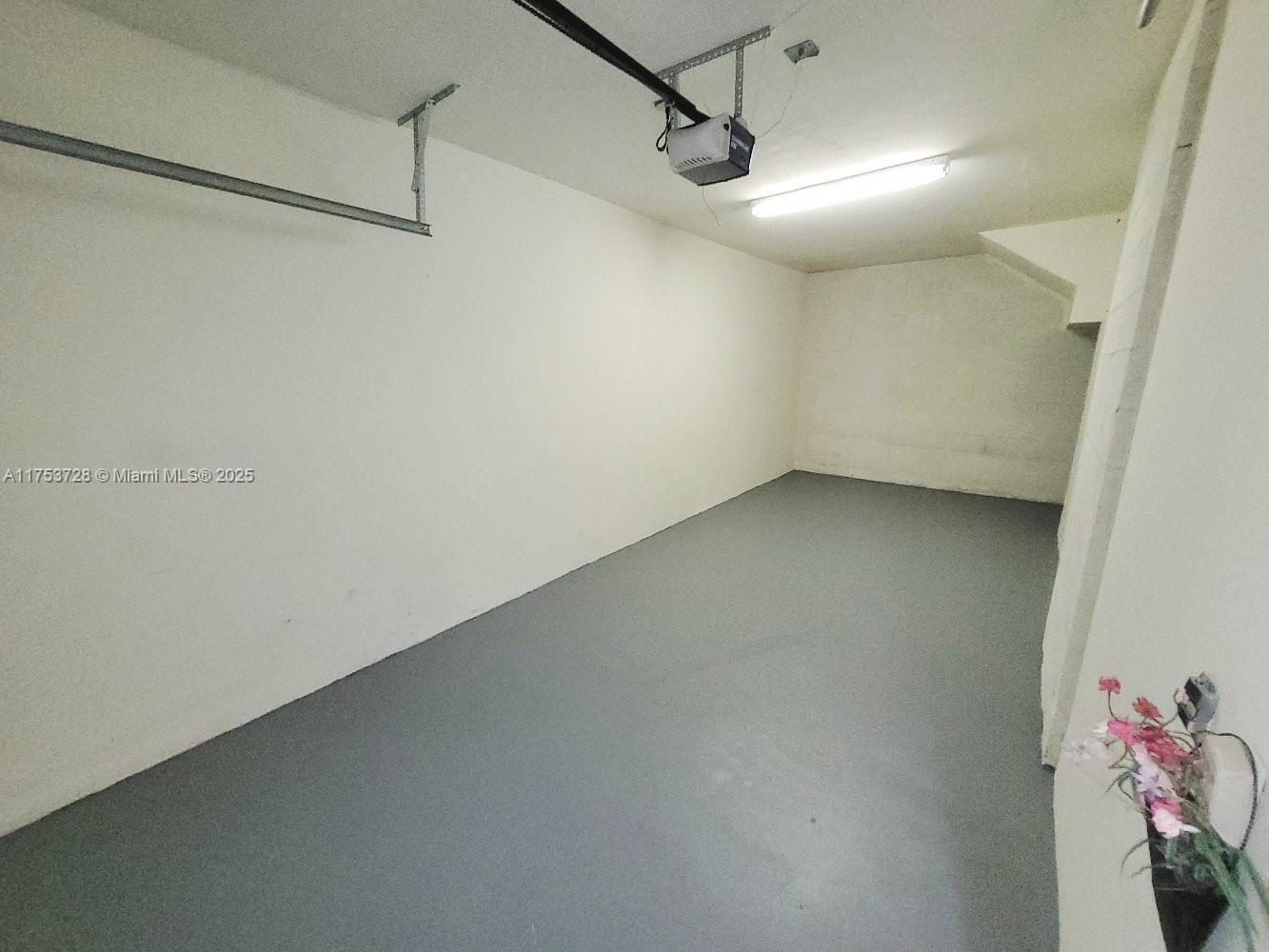 RESIDENCES OF BELMONT AT - Residential Lease