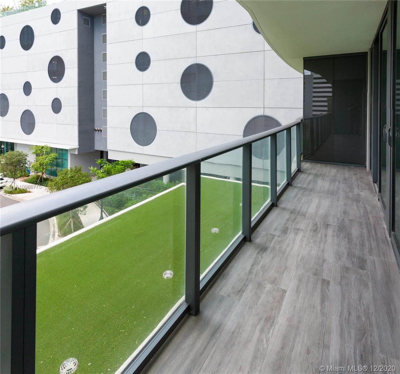 One Paraiso - Residential