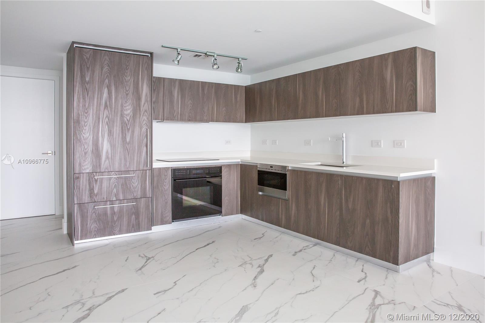 One Paraiso - Residential