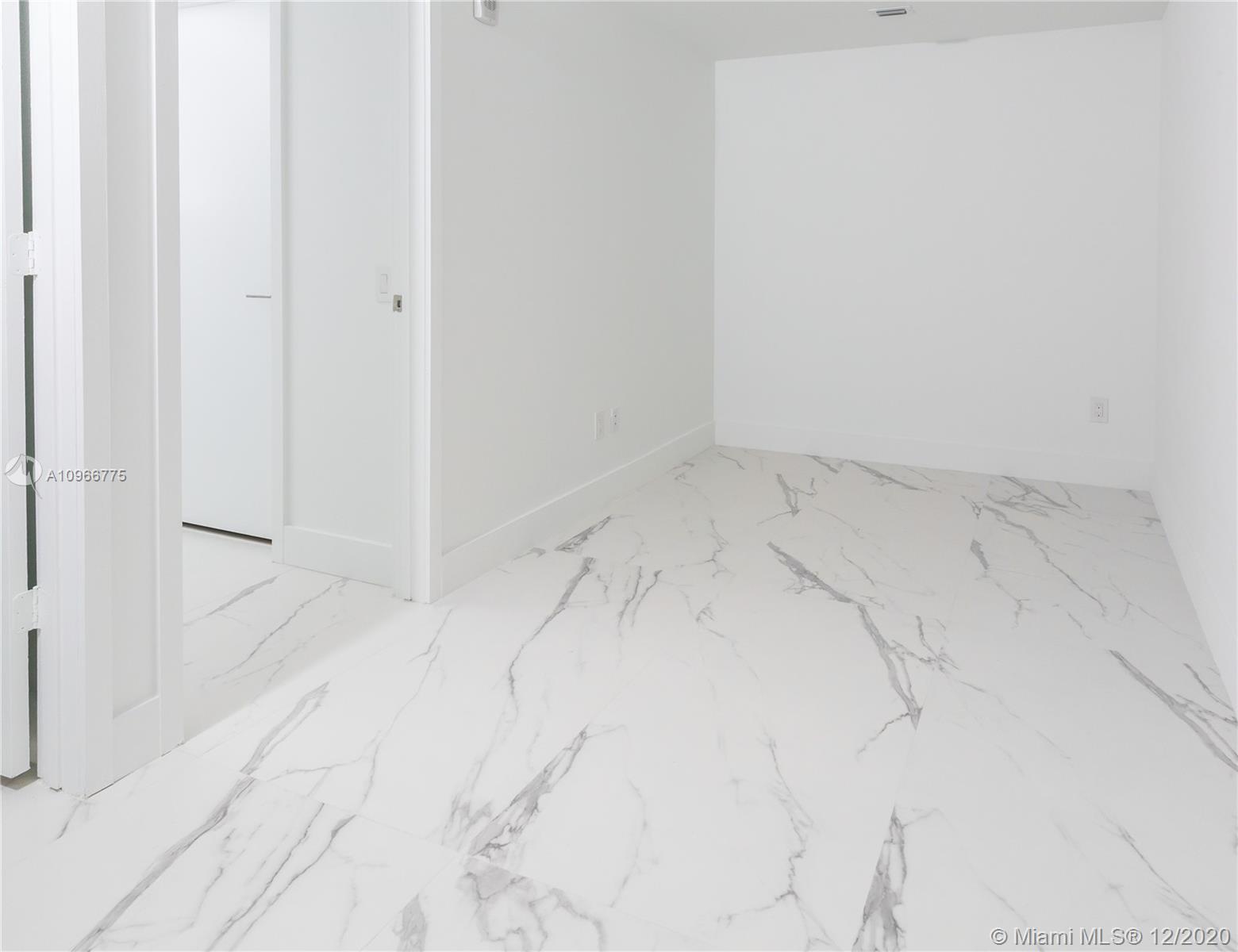One Paraiso - Residential