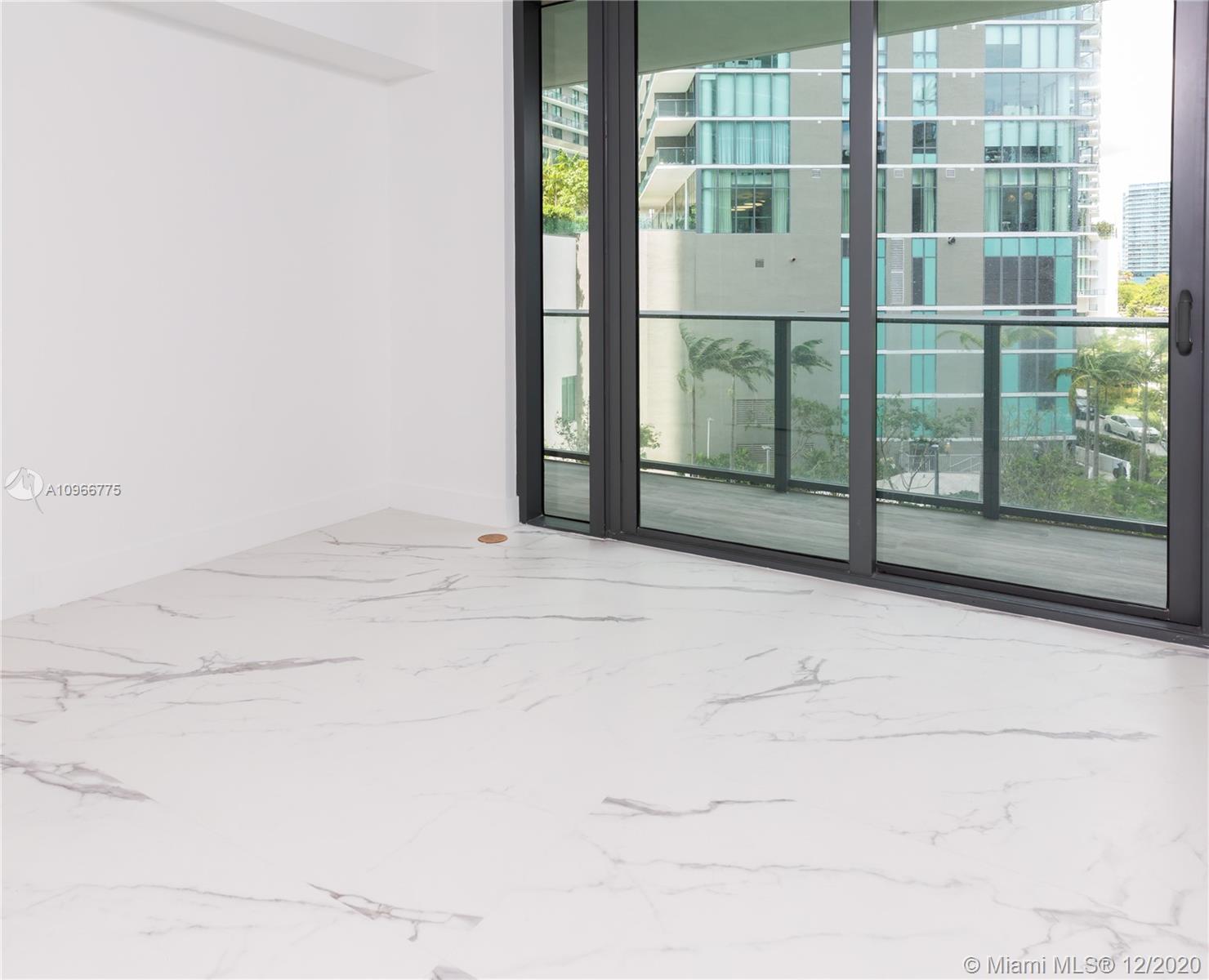 One Paraiso - Residential
