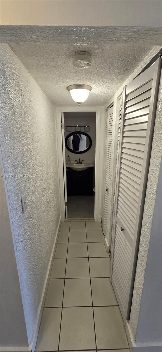 DIXIANA CONDO - Residential