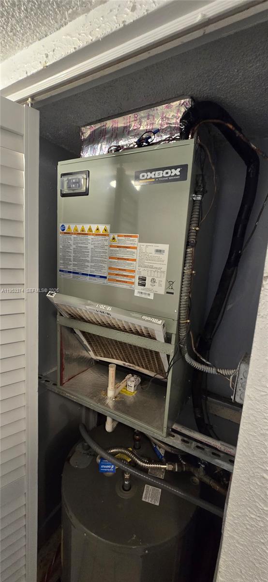 DIXIANA CONDO - Residential