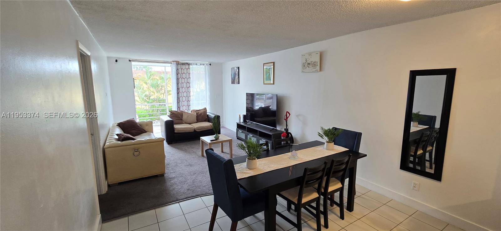 DIXIANA CONDO - Residential