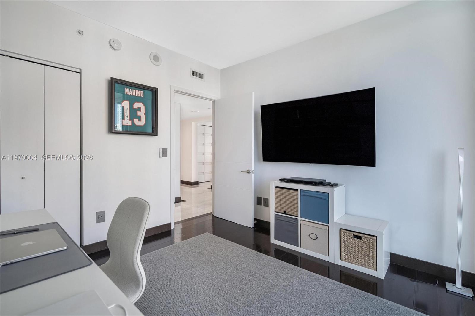 JADE RESIDENCES AT BRICKE - Residential