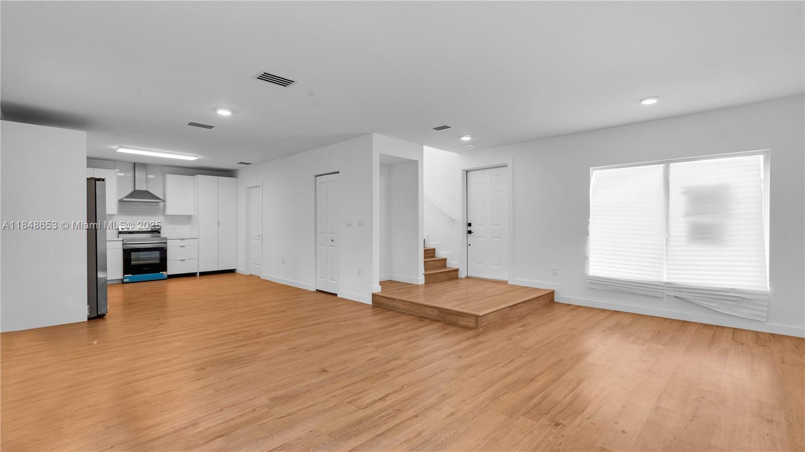 ROSEHAVEN - Residential Lease