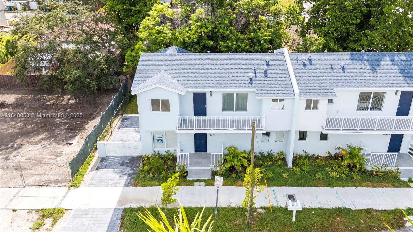 ROSEHAVEN - Residential Lease