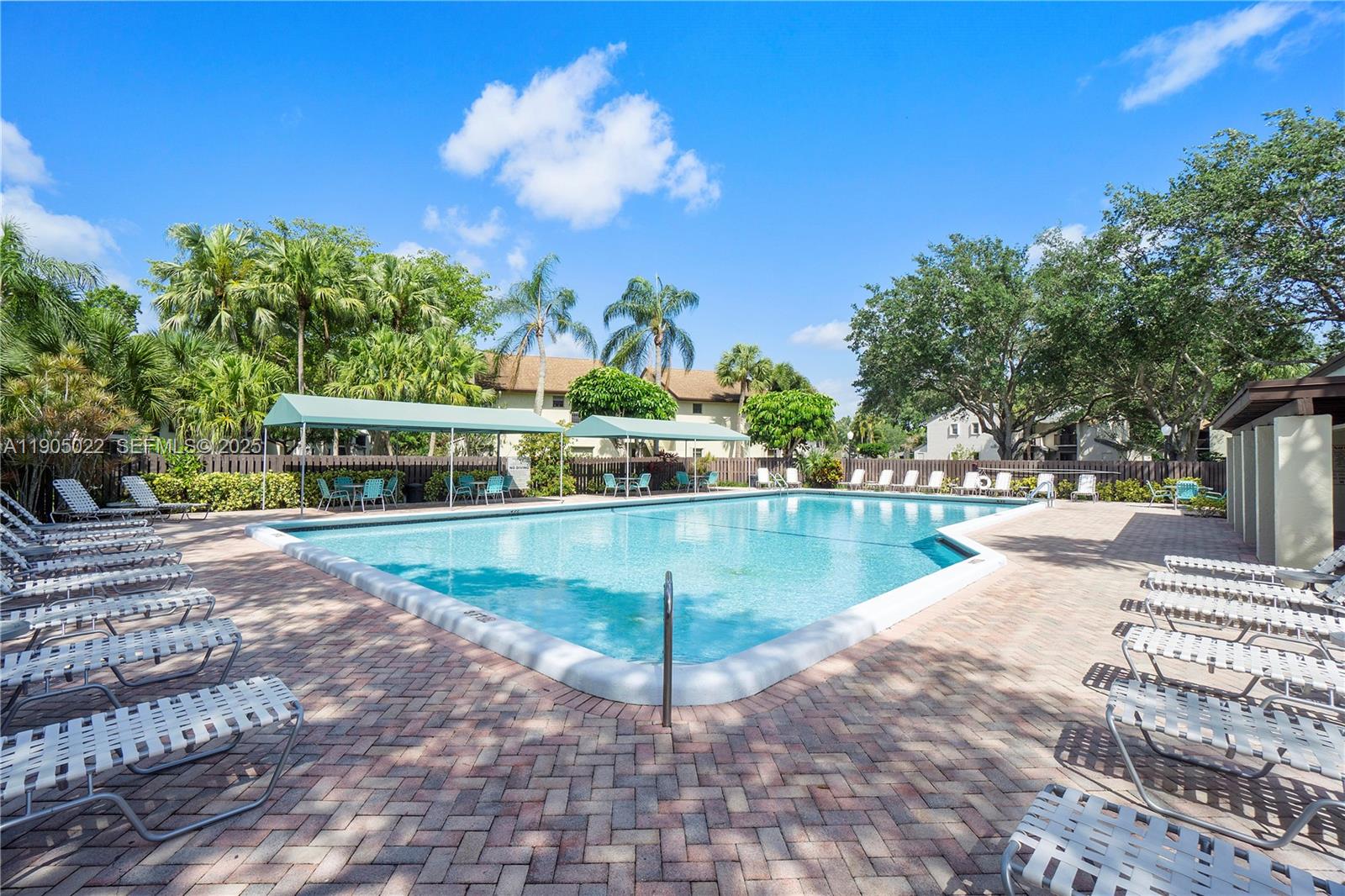 KARANDA VILLAGE III-B CON - Residential