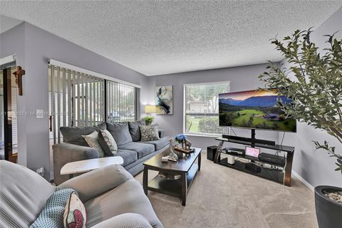 3773 Cocoplum Cir 3575 Coconut Creek FL 33063